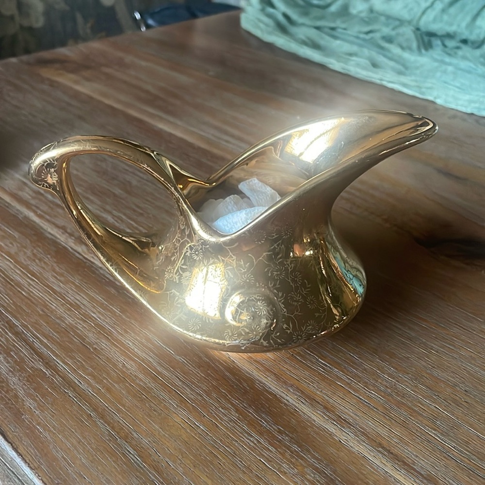 Creamer & sugar vintage dispenser’s GUARANTEED 24 karat coated made in the USA